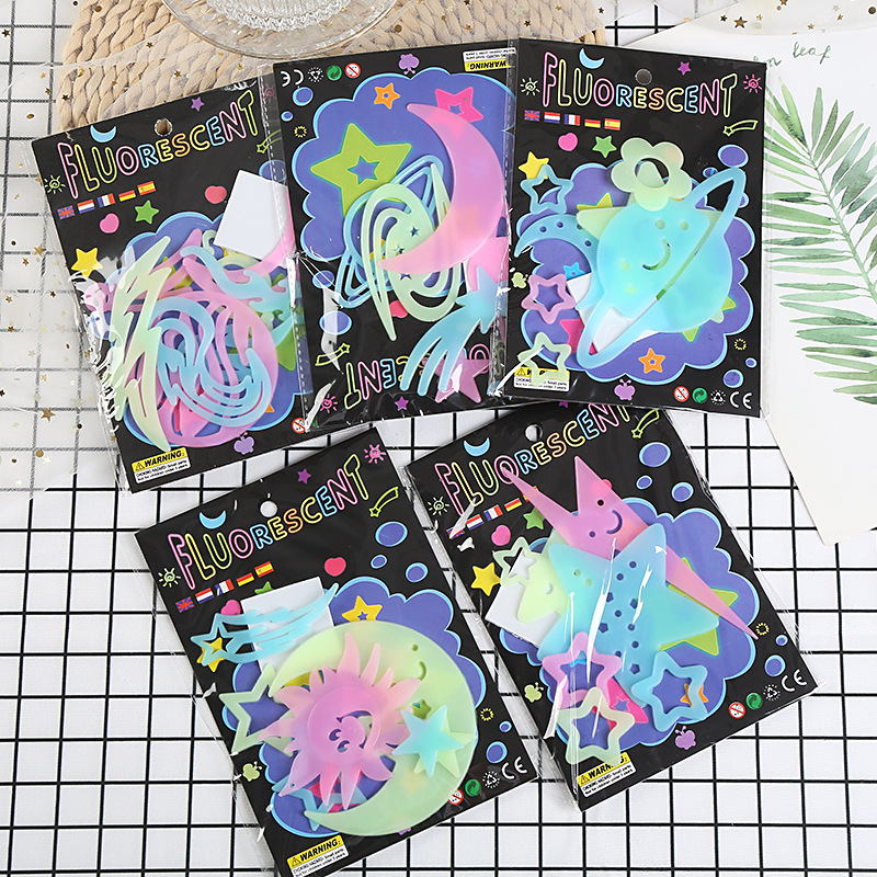 Aydınlık Karikatür kelebek Yıl - Glow In Dark Stars incelemesi ve fiyatı
